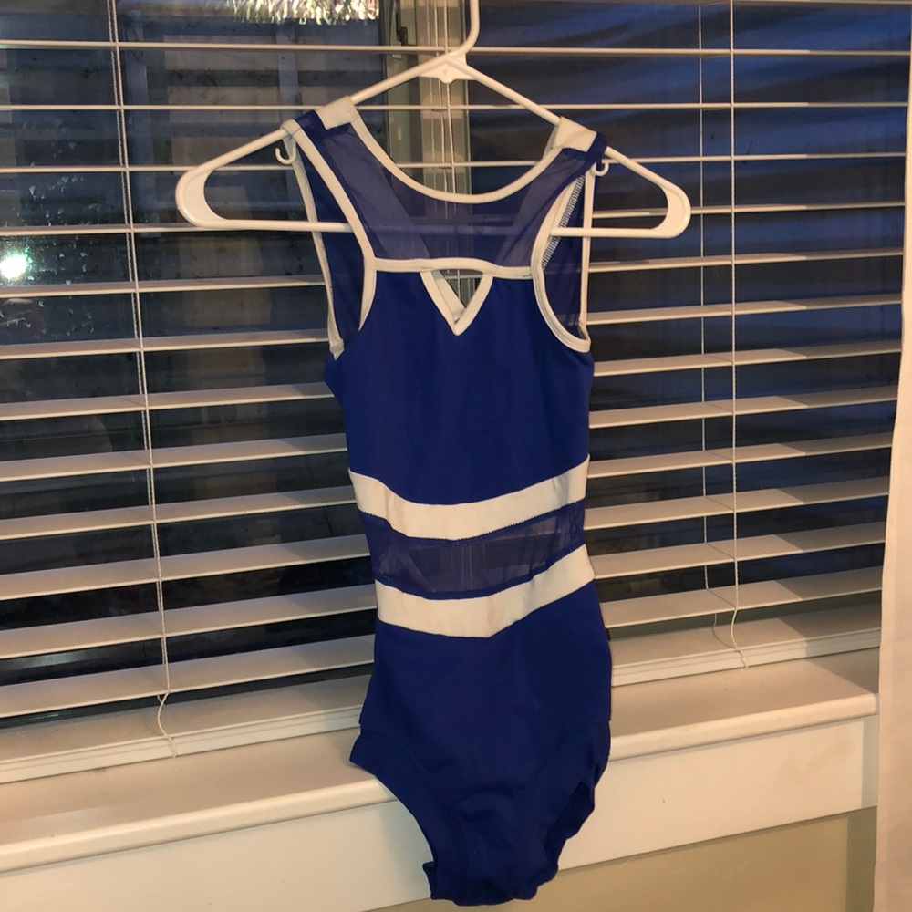 Five dancewear